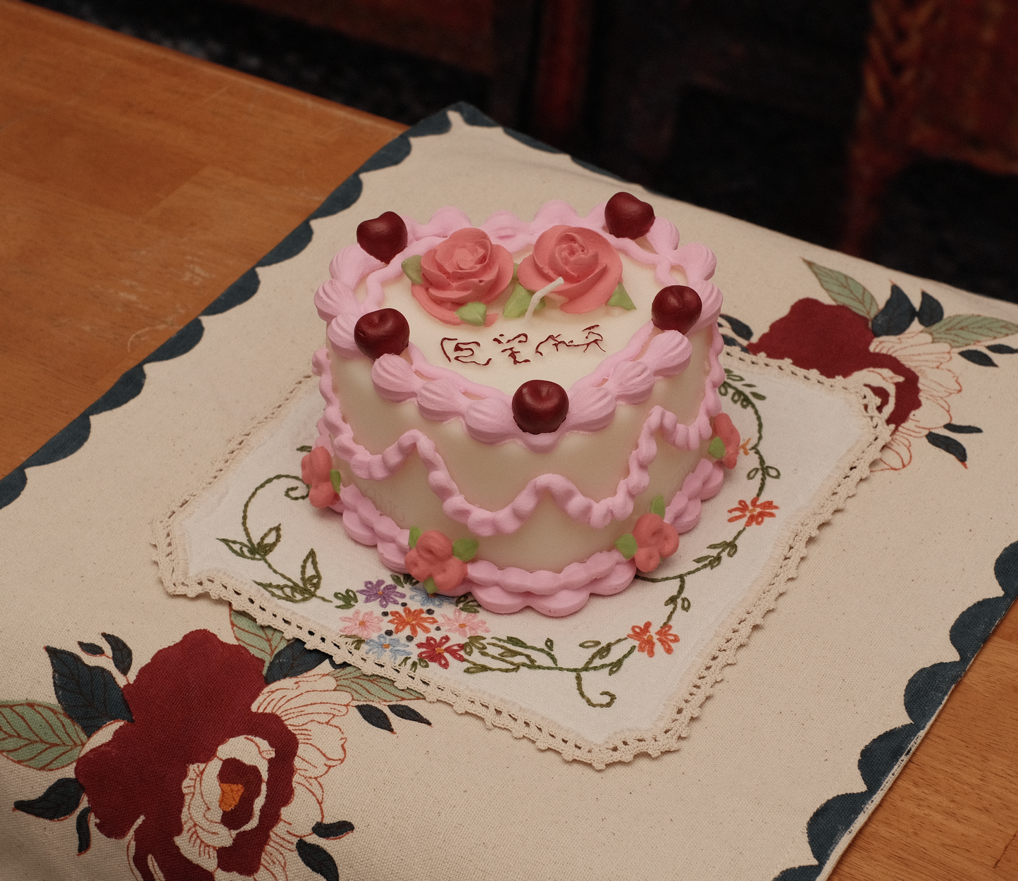 ZIMO 90S Kitsch Memory Cake Candle