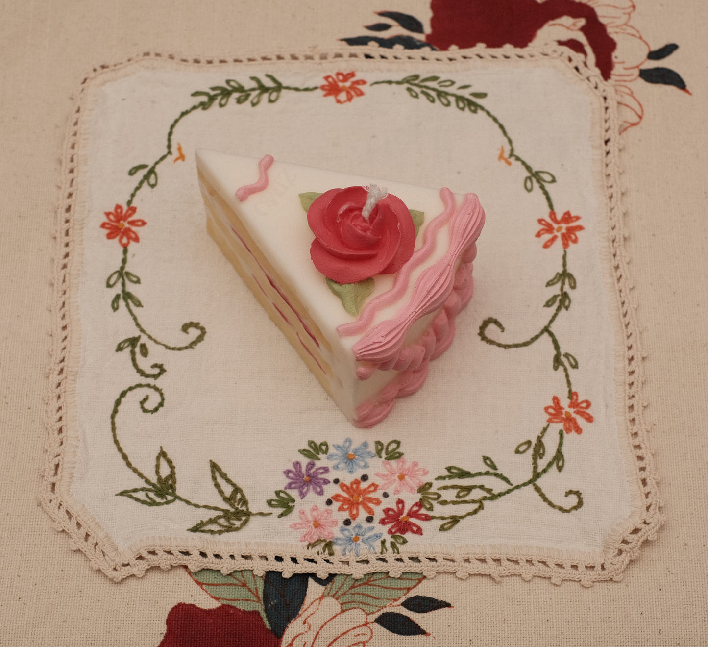 ZIMO 90S Kitsch Memory Slice Candle