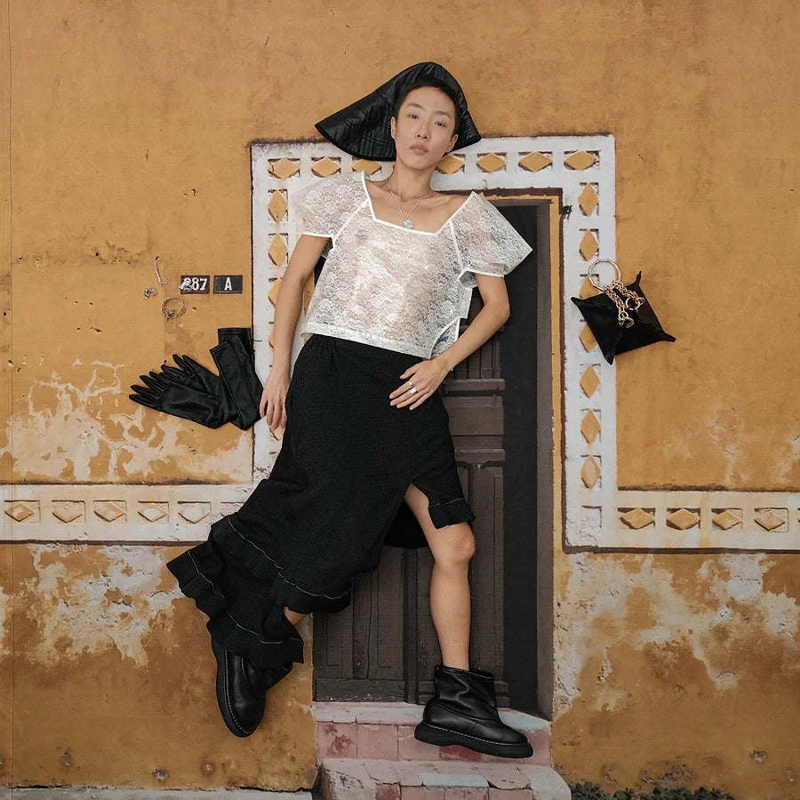 Asymmetric Ruffle Hem skirt