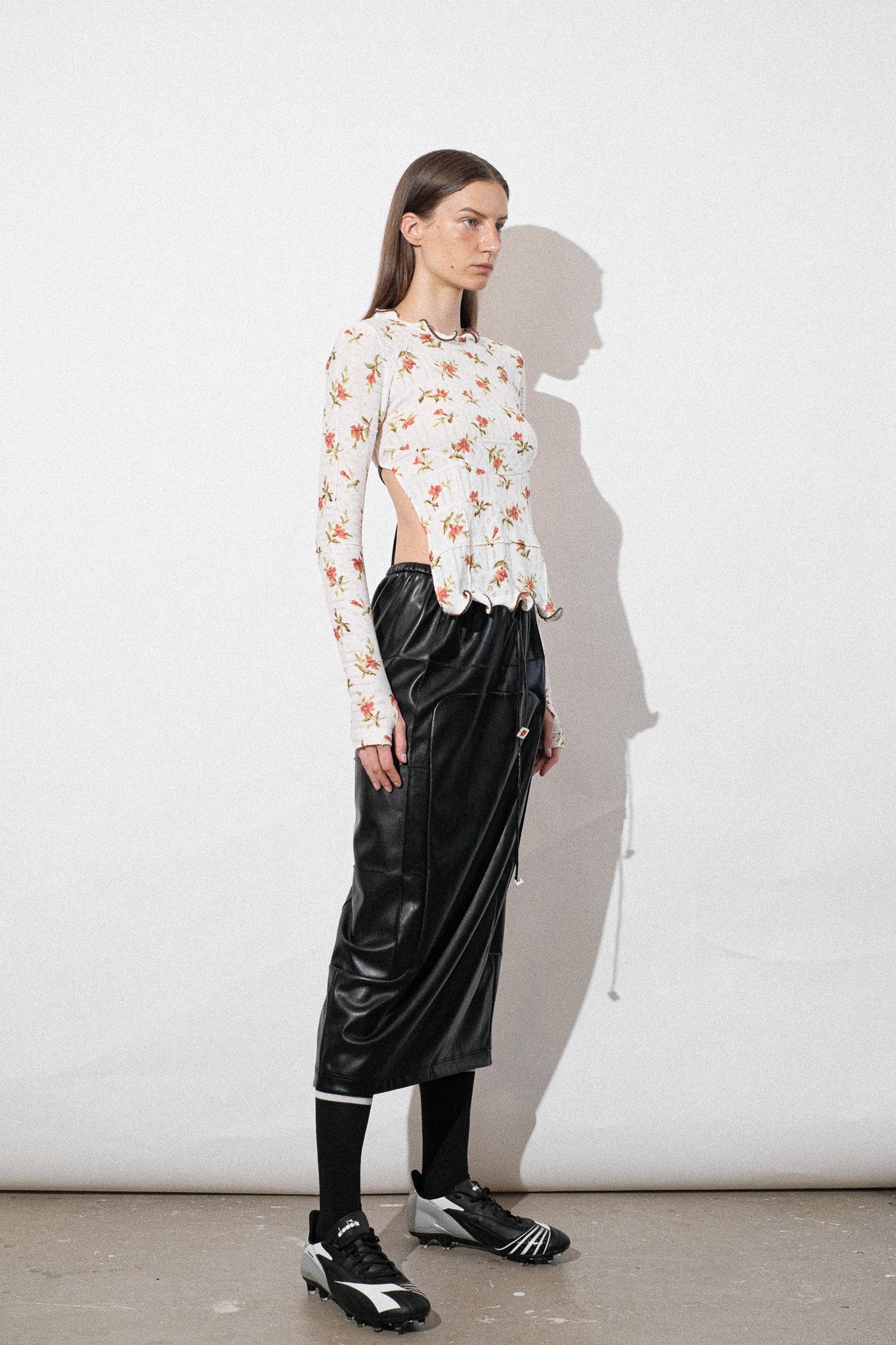 Floral Jersey Ruffle Hem Cut out Top