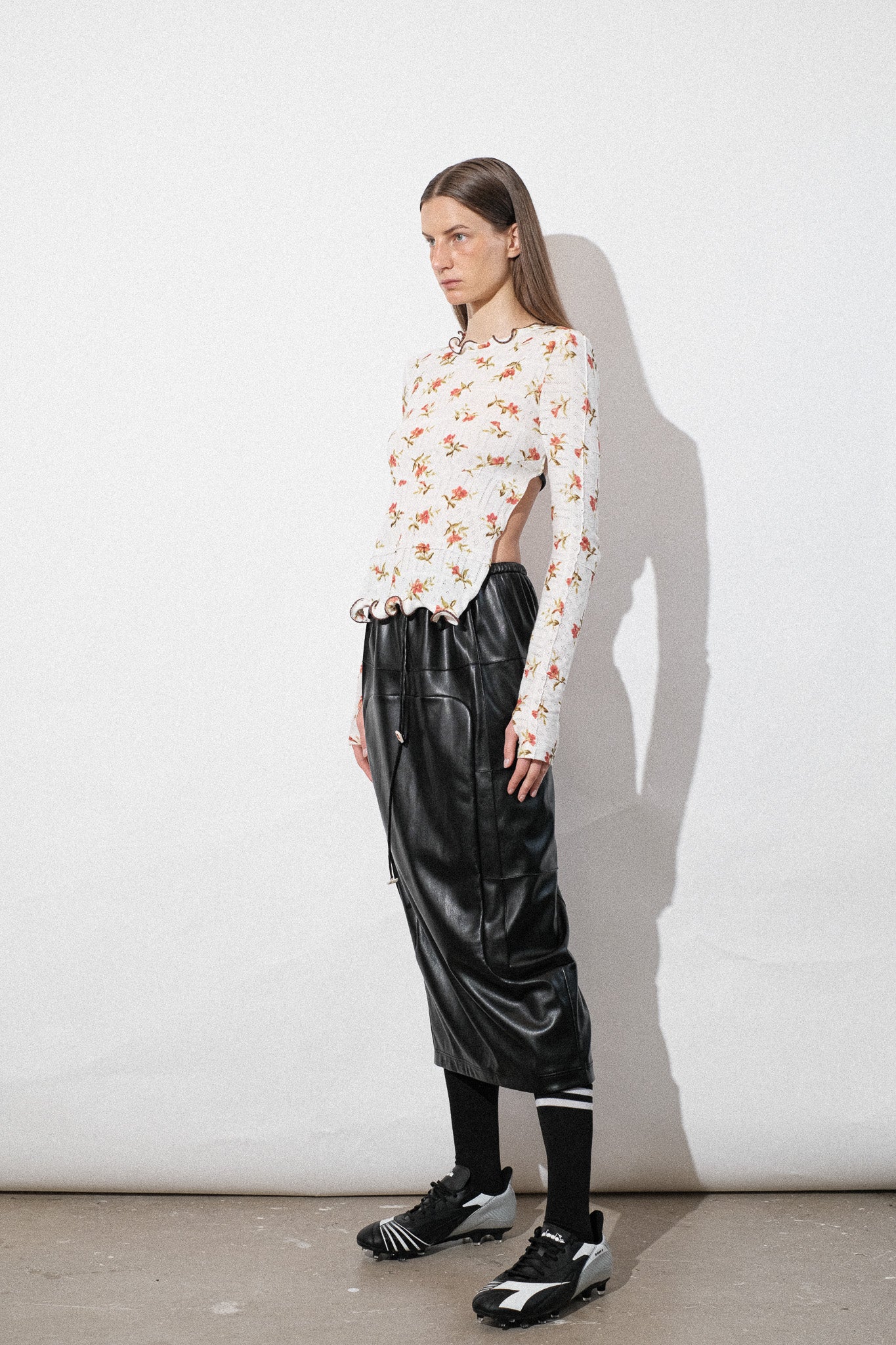 Floral Jersey Ruffle Hem Cut out Top